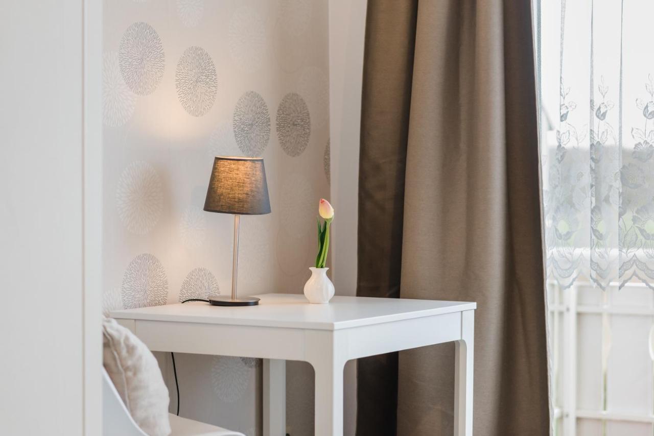 Straendhus Bed&Breakfast Hasselberg  Экстерьер фото