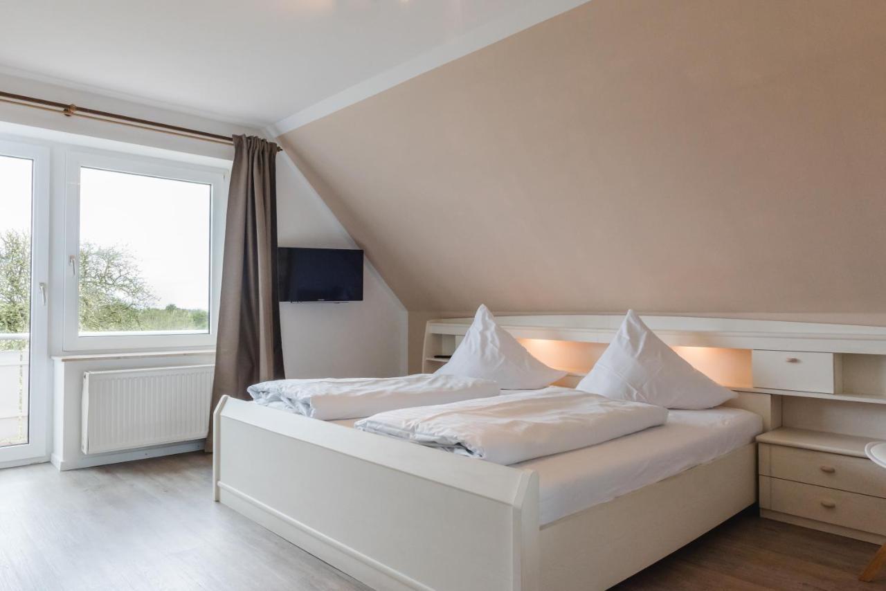 Straendhus Bed&Breakfast Hasselberg  Экстерьер фото