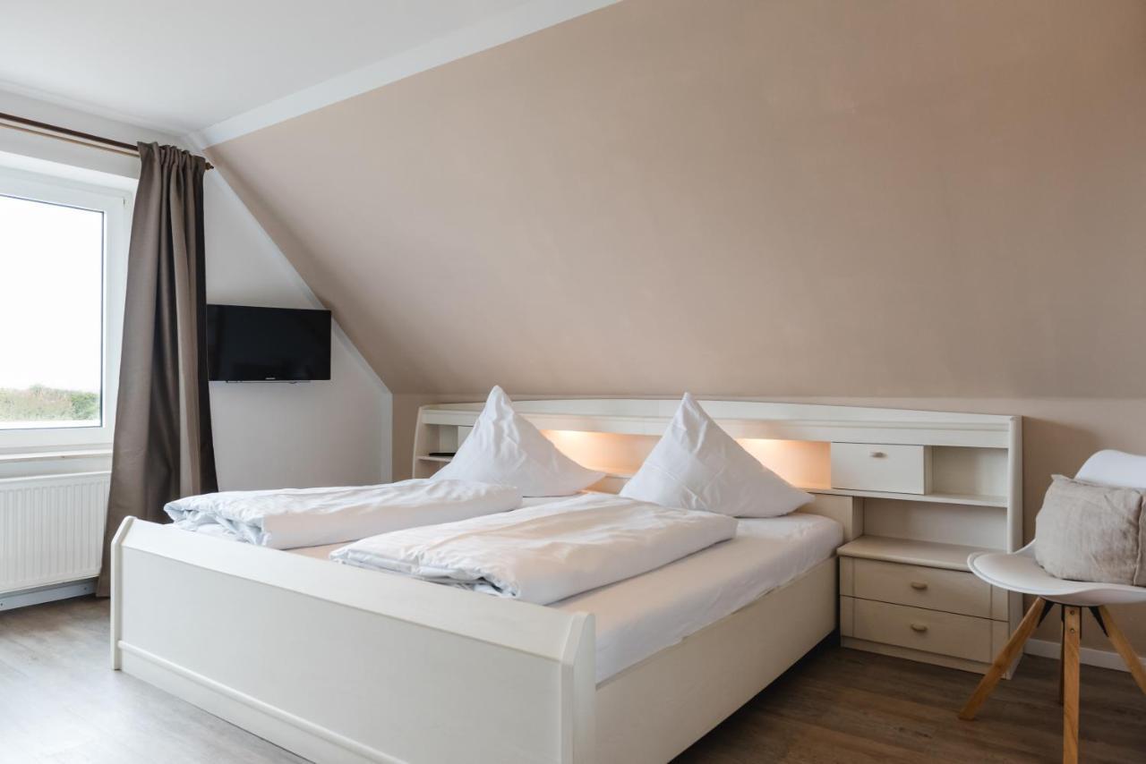 Straendhus Bed&Breakfast Hasselberg  Экстерьер фото