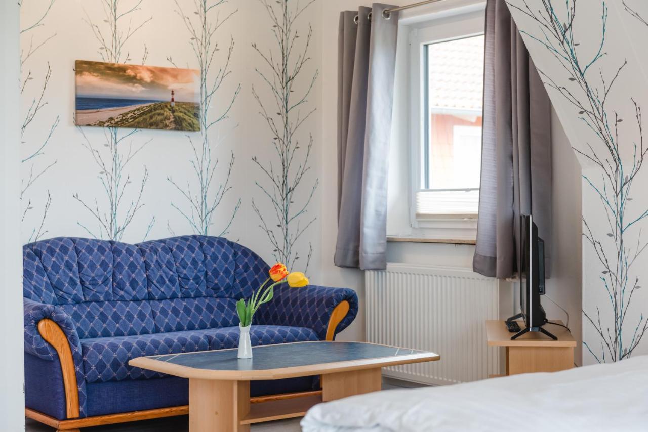 Straendhus Bed&Breakfast Hasselberg  Экстерьер фото