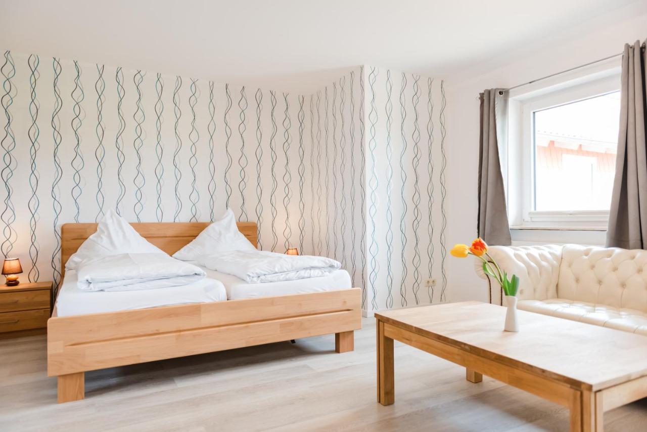 Straendhus Bed&Breakfast Hasselberg  Экстерьер фото